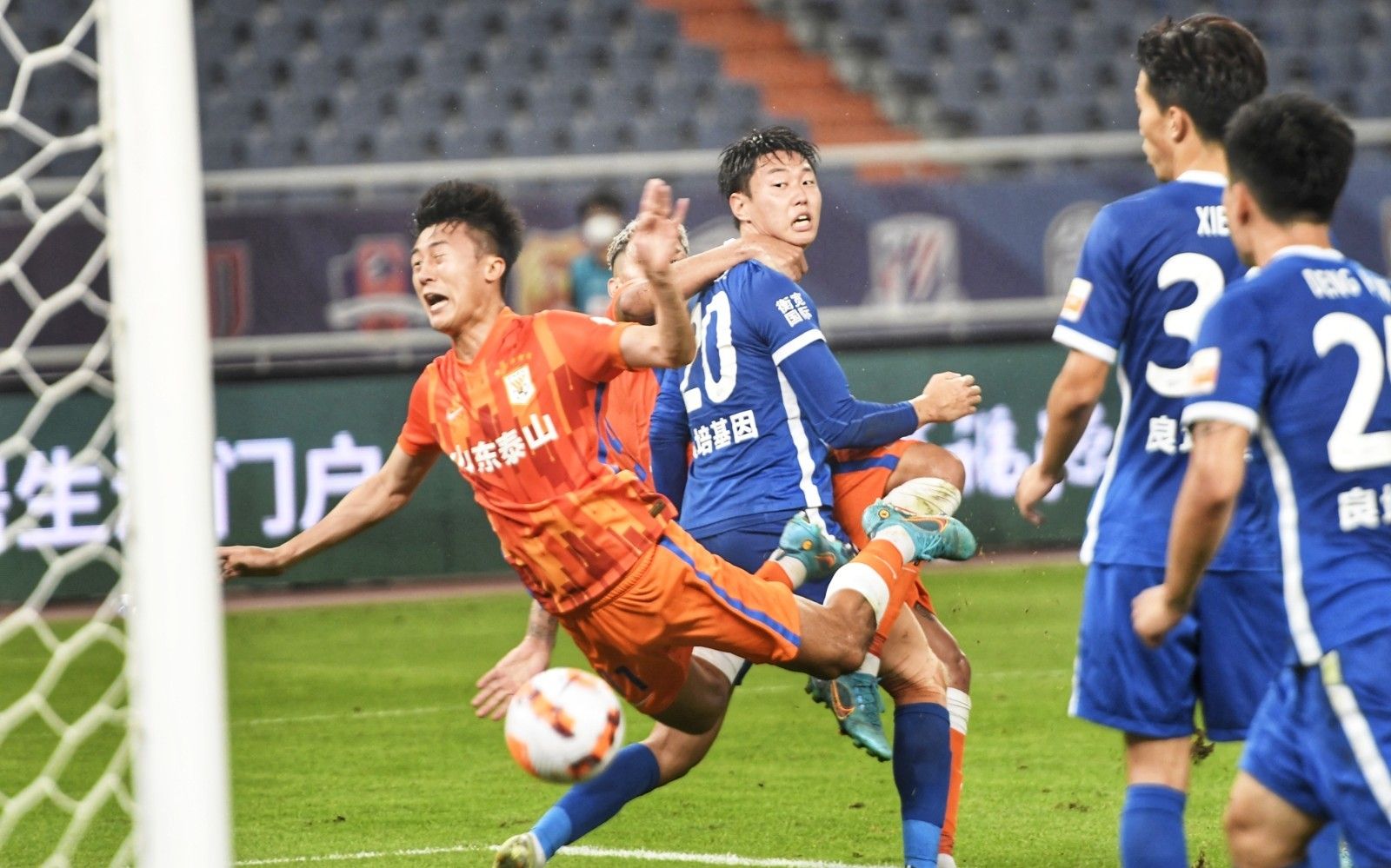 PSG官宣新赛季大名单：上单Hanabi与Azhi轮换